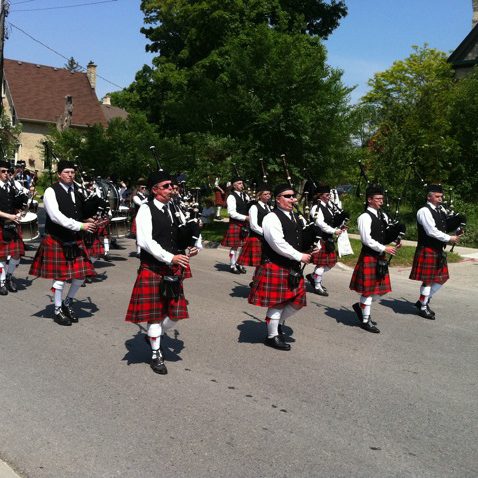 Rob Roy Gr2 marching to the competition circle